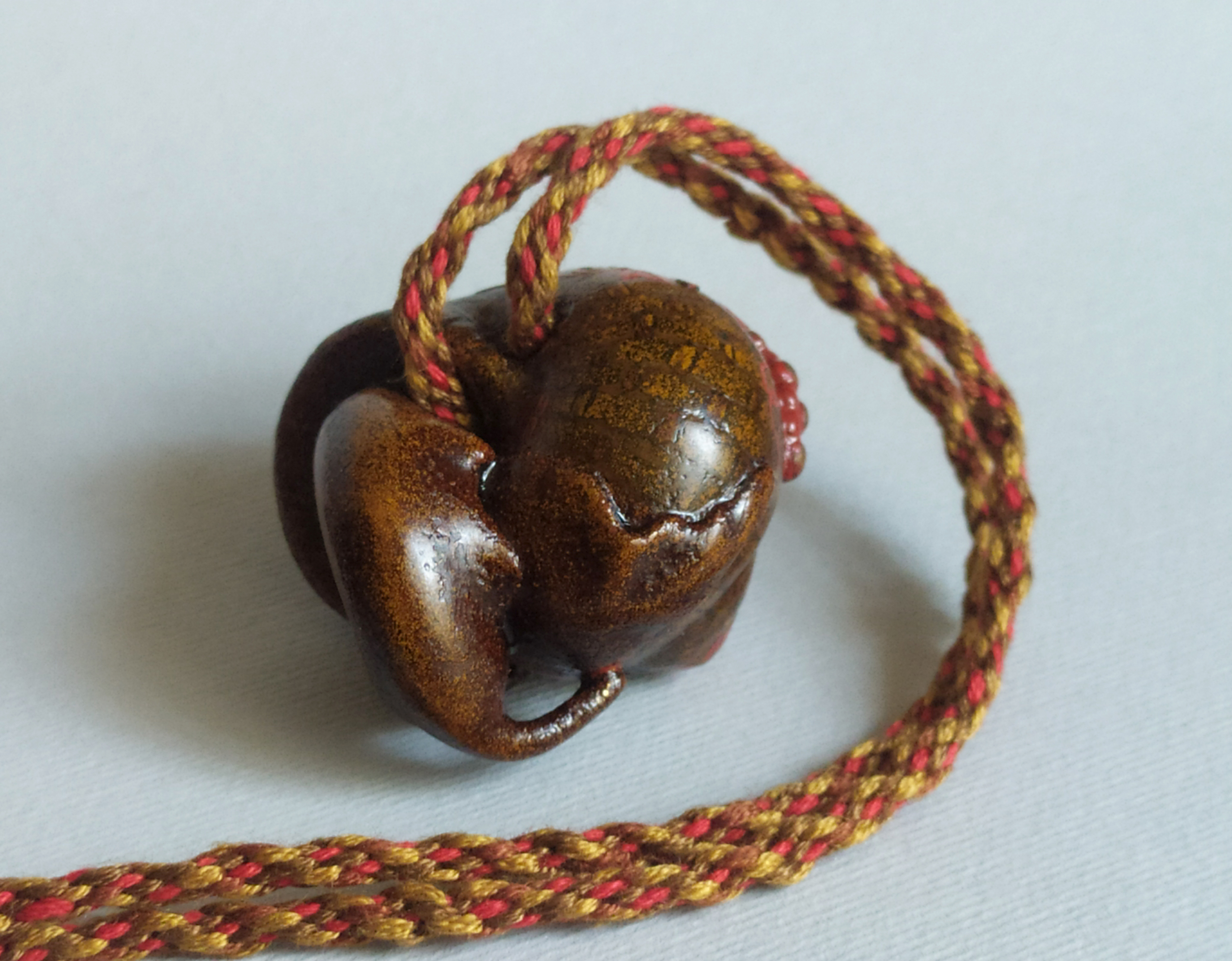 Wicker snail with cord